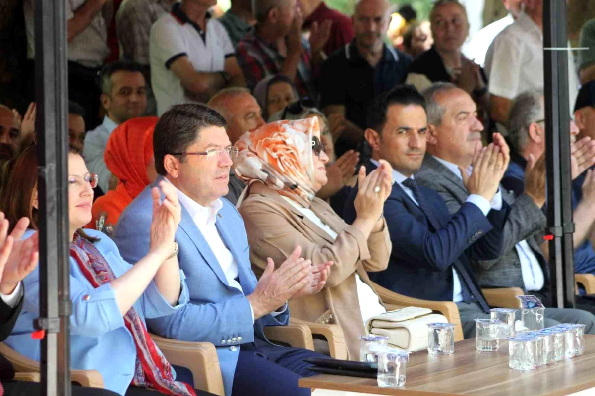 Adalet Bakanı Yılmaz Tunç, Bartın'da Keşkek Festivalinde Konuştu