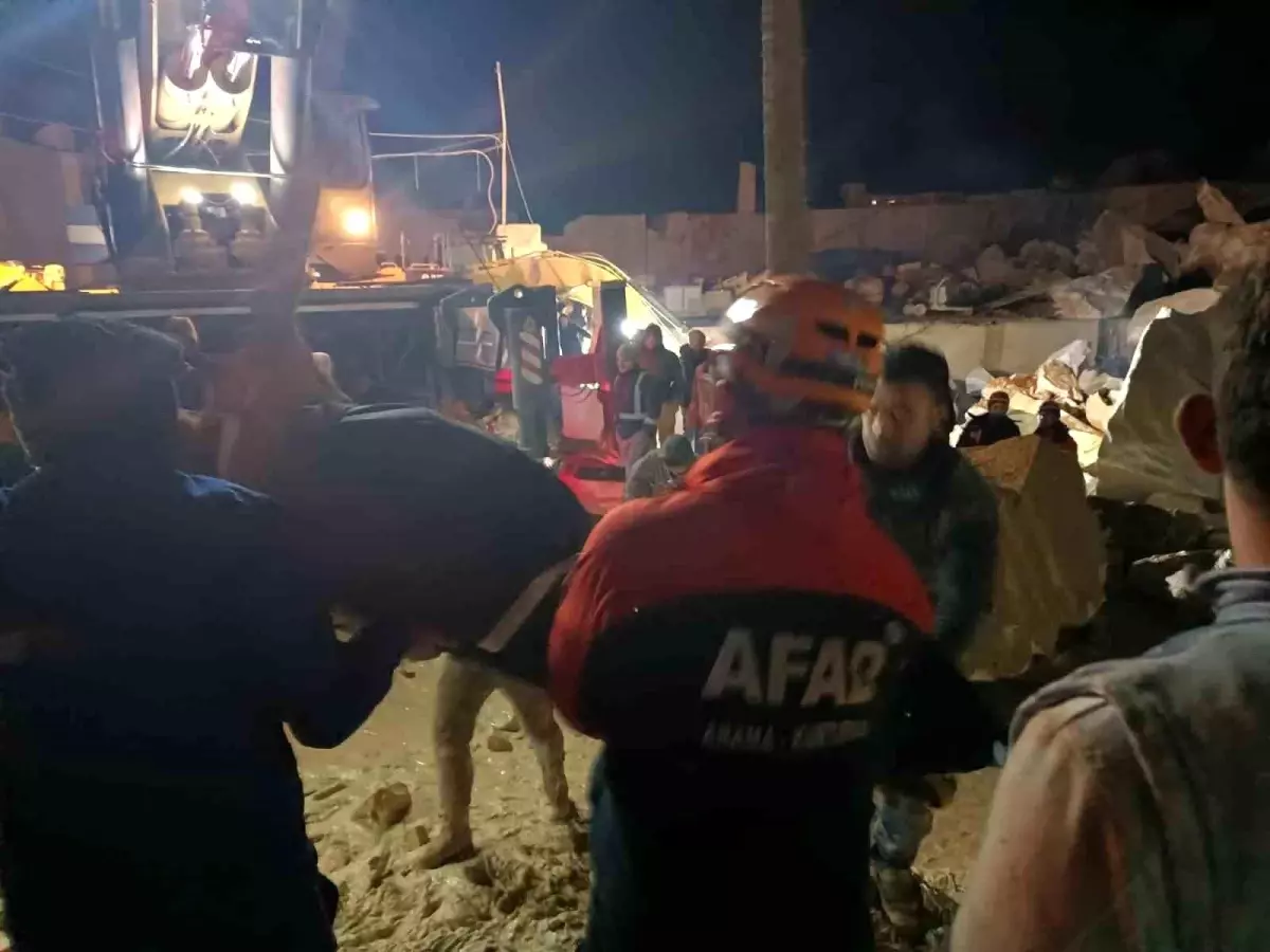 Balıkesir'de Mermer Ocağında Göçük: 2 İşçi Hayatını Kaybetti