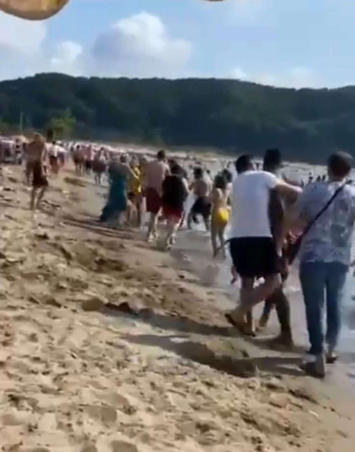 Bartın'da Denize Giren Kadını Taciz Eden Şahıs Linç Edilmek İstendi