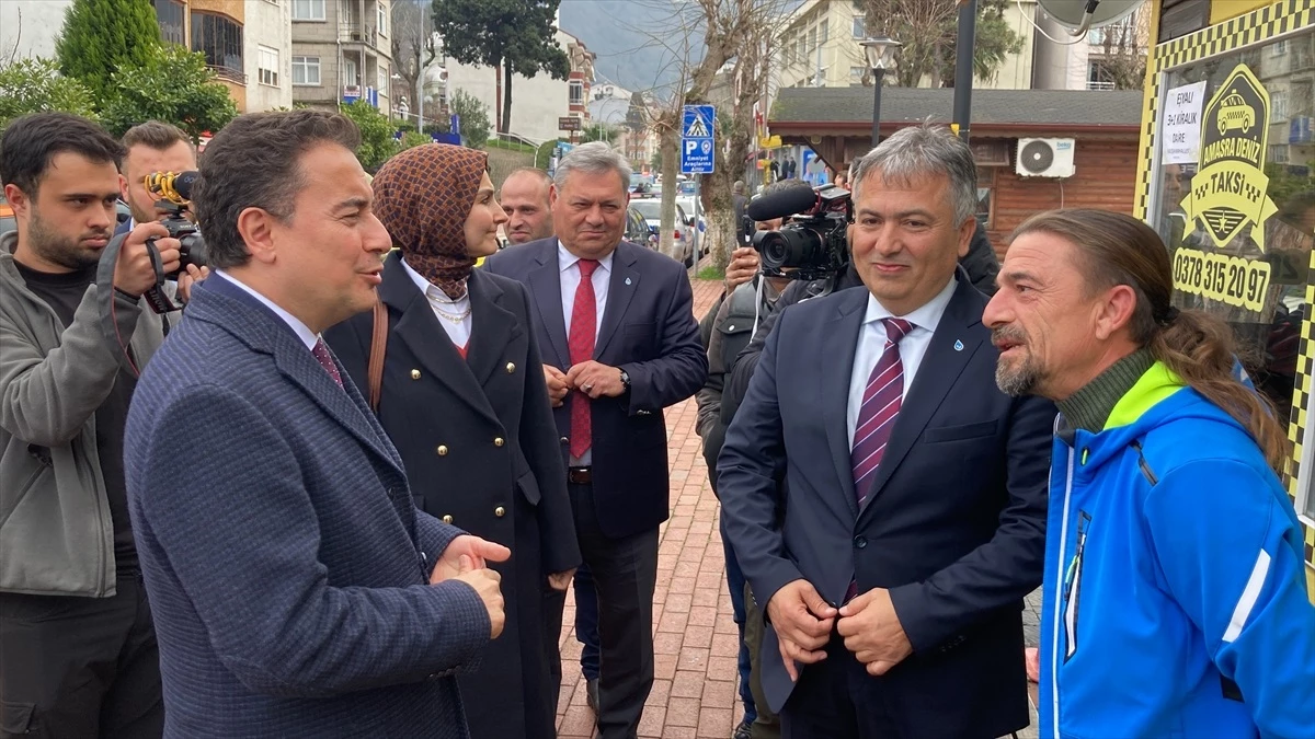 DEVA Partisi Genel Başkanı Ali Babacan Bartın'ın Amasra ilçesinde ziyaretler gerçekleştirdi