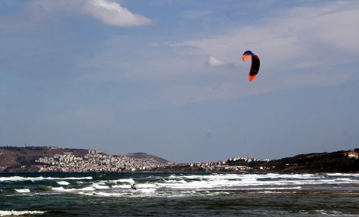 Formula Kite Uçurtma Sörfü Milli Takımı Sinop'ta Kamp Yapıyor