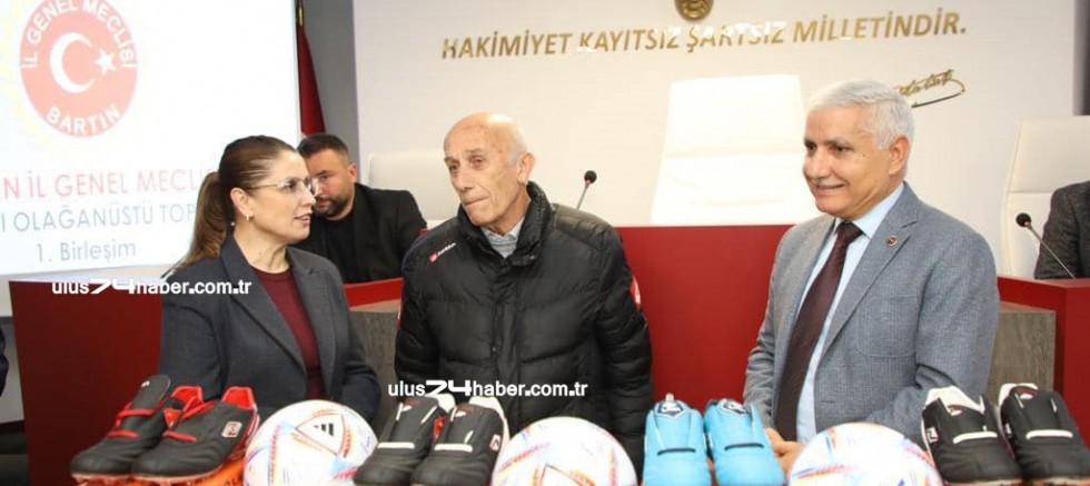 İl Özel İdaresi İl Genel Meclisi  amatör futbol spor kulüplerine malzeme desteğinde bulundu