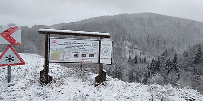 Bartın’ın Ulus ilçesinde Mart ayının son günlerinde etkili olan kar yağışı sonrası doğa beyaz örtüyle kaplandı.