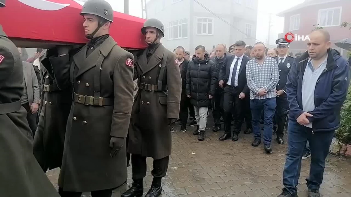 Trafik kazasında hayatını kaybeden Kıbrıs gazisi son yolculuğuna uğurlandı